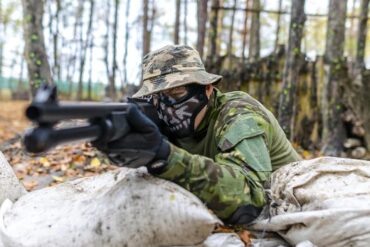 Die Rolle zivilgesellschaftlicher Organisationen bei der Reduzierung von Waffen weltweit