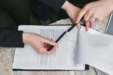 Wie Unternehmen Friedensinitiativen Unterstützen Können